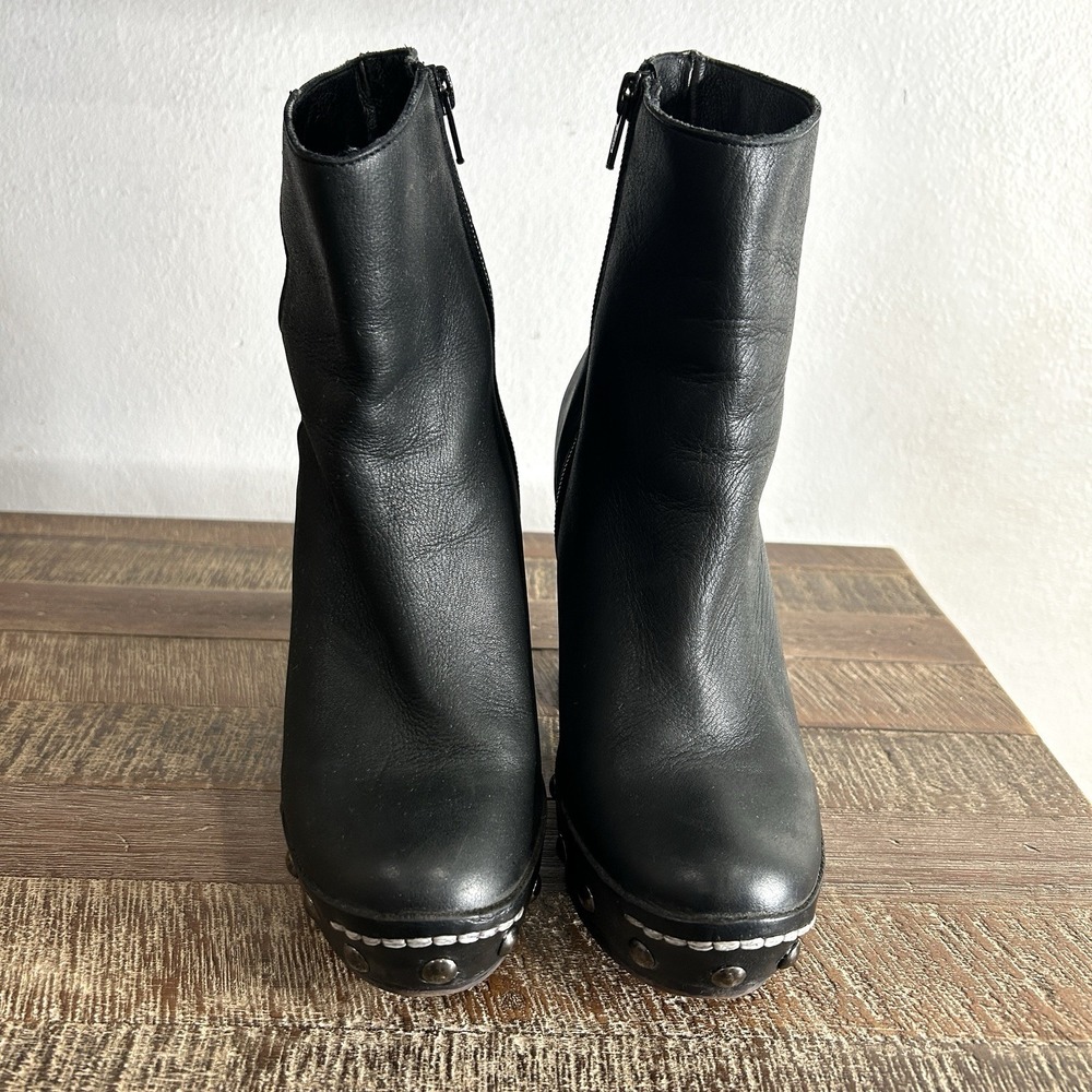 Free People Phantom Clog Boot 38 EU 7.5 Boho Leather Studded Platform Chunky - Picture 3 of 10